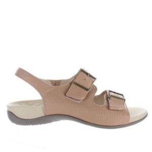 Vionic | Albie Wide Foodbed Strappy Sandals Macaroon Pink Size 8.5